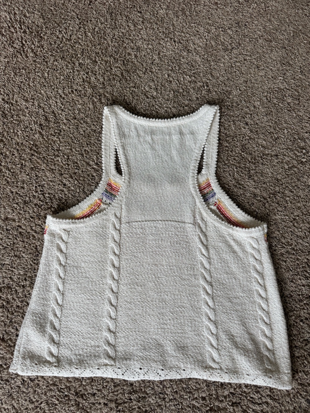 PILCRO Sunshine Motif Fringed Crop Sweater Tank Top - Large - Picture 5 of 9